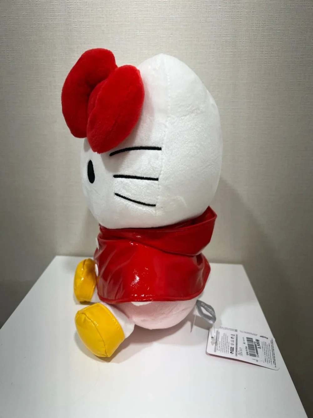 Sanrio Hello Kitty Red Raincoat 11” Rainy Days Plush Collectible Korea Exclusive